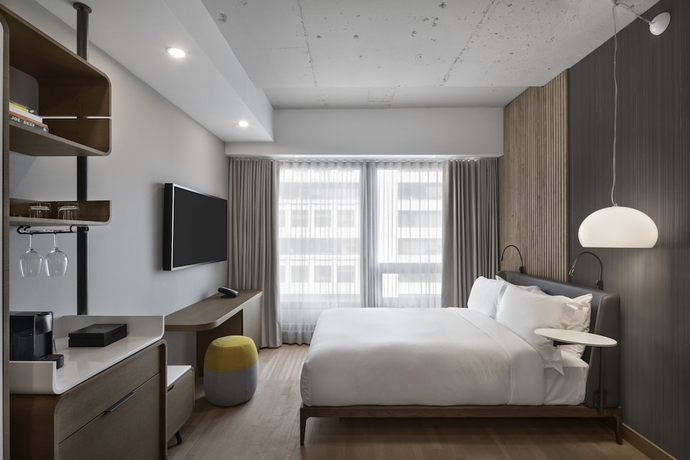 Imagen de la habitación del Hotel Le Germain Montreal. Foto 6