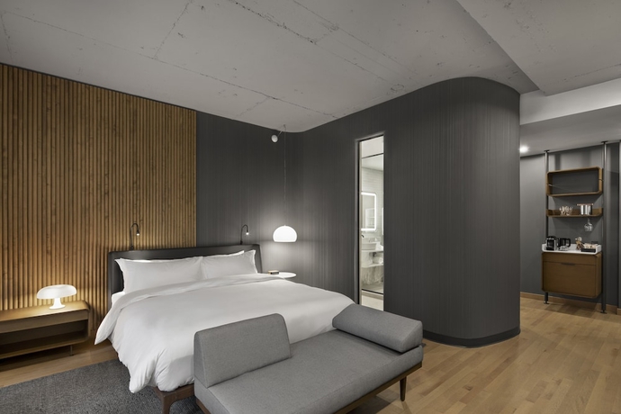Imagen de la habitación del Hotel Le Germain Montreal. Foto 14