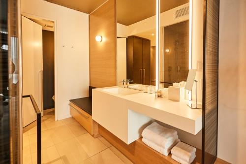 Imagen de la habitación del Hotel Le Germain Ottawa. Foto 7