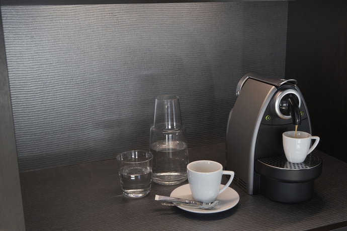 Imagen de la habitación del Hotel Le Germain Québec. Foto 6