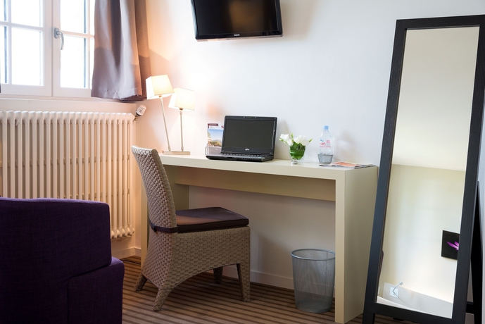 Imagen de la habitación del Hotel Le Germinal. Foto 18