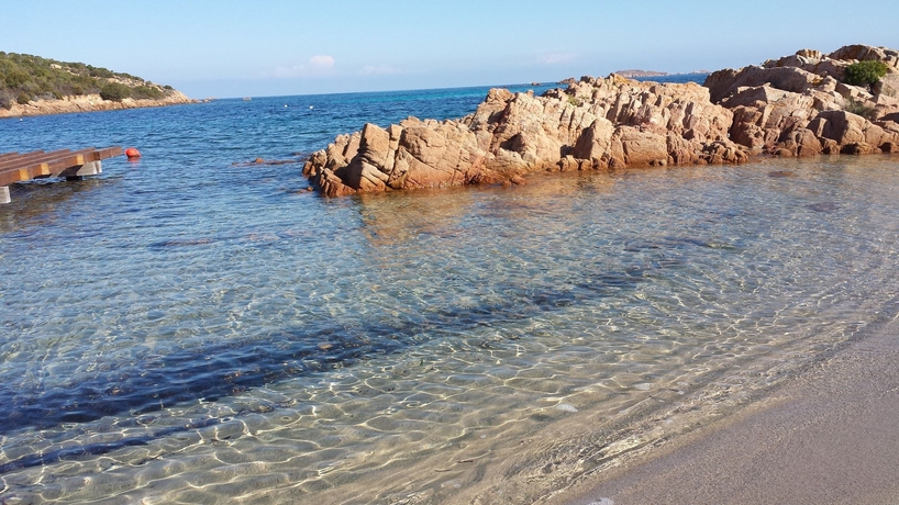 Imagen de los exteriores del Hotel Le Ginestre. Foto 7