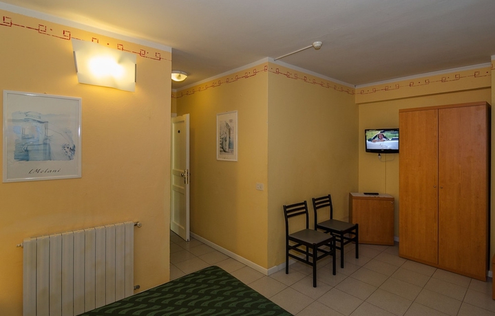 Imagen de la habitación del Hotel Le Ginestre, Pietrasanta. Foto 2
