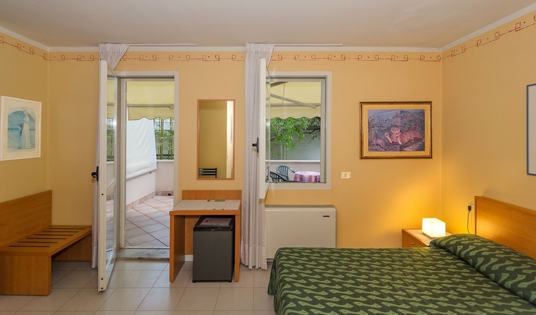 Imagen de la habitación del Hotel Le Ginestre, Pietrasanta. Foto 3