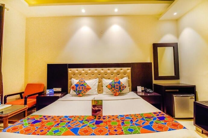 Imagen de la habitación del Hotel Le Golden. Foto 20