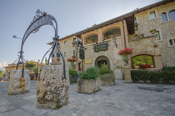 Imagen de los exteriores del Hotel Le Gole. Foto 6