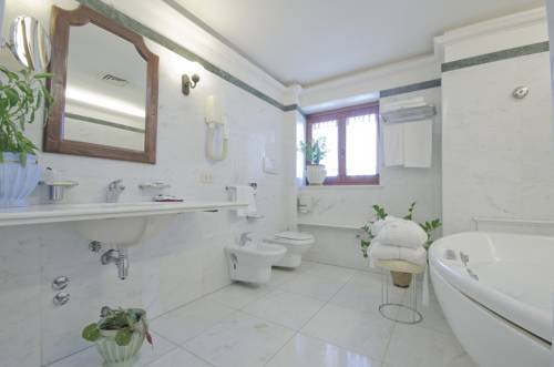 Imagen de la habitación del Hotel Le Gole Ristorante & Resort. Foto 6