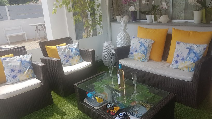 Imagen de los interiores del Hotel Le Golfe Bleu. Foto 19