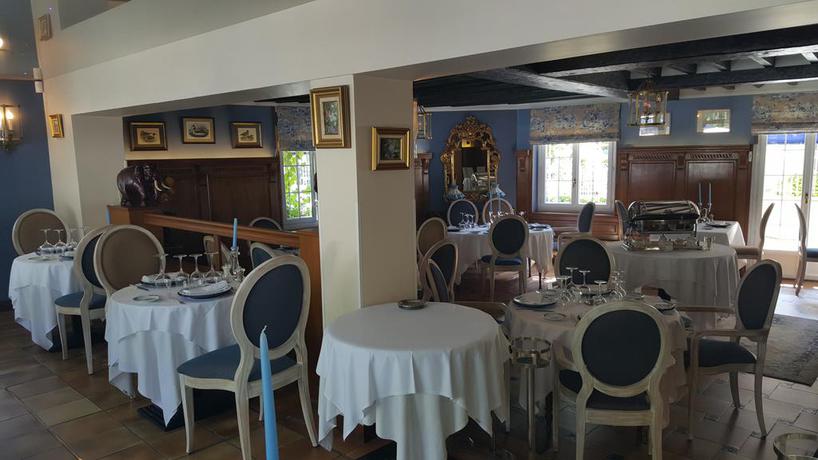 Imagen del bar/restaurante del Hotel Le Gonfalon. Foto 4