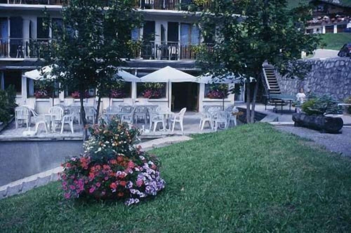 Imagen de los exteriores del Hotel Le Gotty. Foto 17