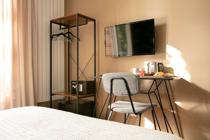 Imagen de la habitación del Hotel Le Grand Albert 1er. Foto 10