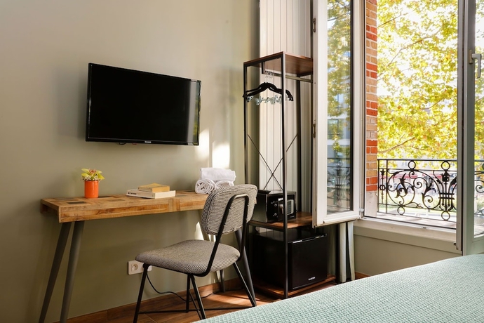 Imagen de la habitación del Hotel Le Grand Albert 1er. Foto 17