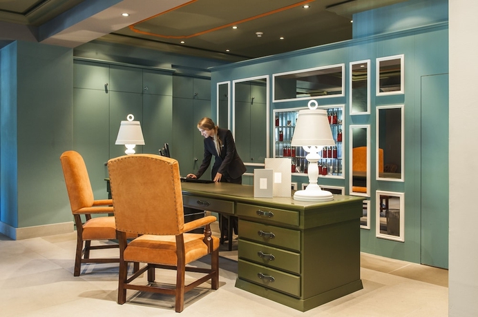 Imagen de los interiores del Hotel Le Grand Bellevue. Foto 17