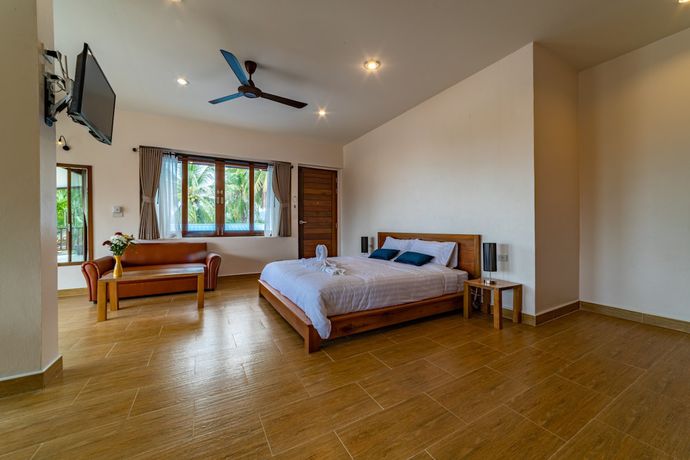Imagen de la habitación del Hotel Le Grand Bleu Hotel. Foto 6