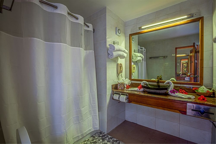 Imagen de la habitación del Hotel Le Grand Courlan Spa Resort - Adults Only. Foto 8