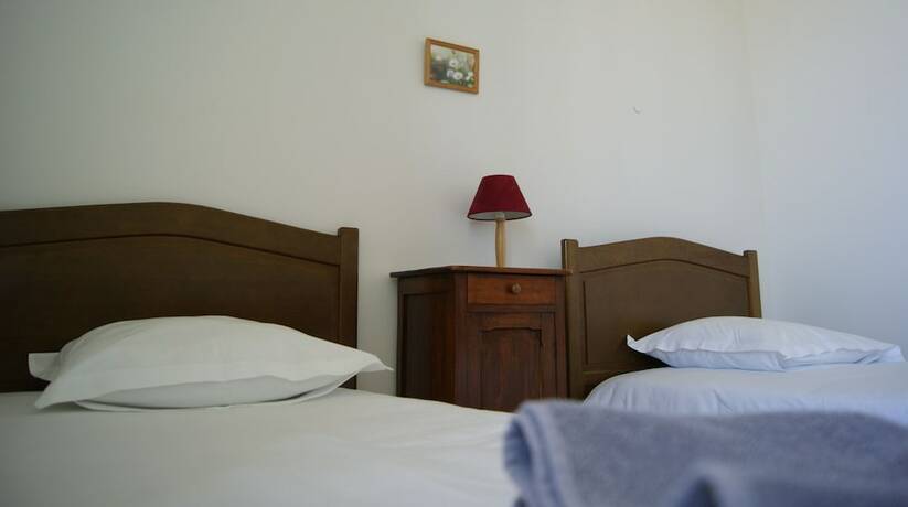 Imagen de la habitación del Hotel Le Grand Couvent de Gramat. Foto 19