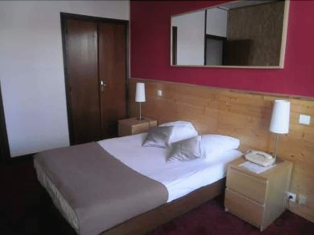Imagen de la habitación del Hotel Le Grand De Besse. Foto 10