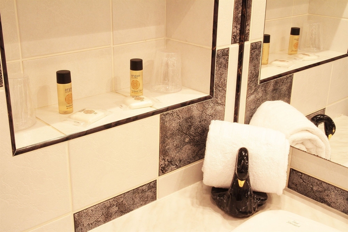 Imagen de la habitación del Hotel Le Grand De Valenciennes. Foto 11