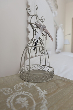 Imagen de la habitación del Hotel Le Grand Des Bains Spa. Foto 7