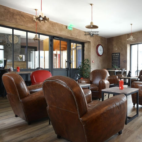 Imagen de los interiores del Hotel Le Grand Des Bains Spa. Foto 19