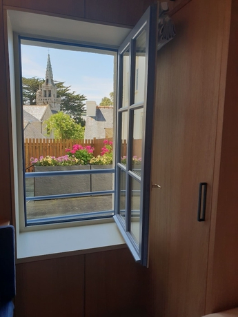 Imagen de la habitación del Hotel Le Grand Des Bains and Spa - Bretagne. Foto 15