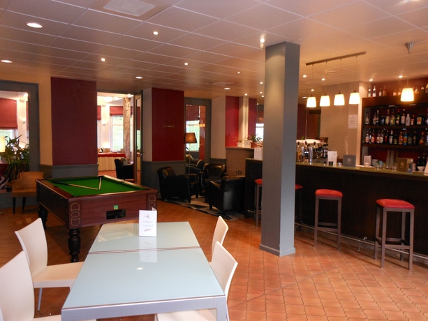 Imagen del bar/restaurante del Hotel Le Grand Du Hohwald. Foto 3