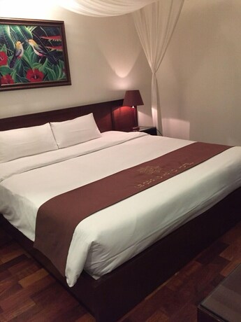Imagen de la habitación del Hotel Le Grand Hanoi. Foto 25