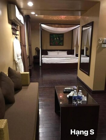 Imagen de la habitación del Hotel Le Grand Hanoi. Foto 37