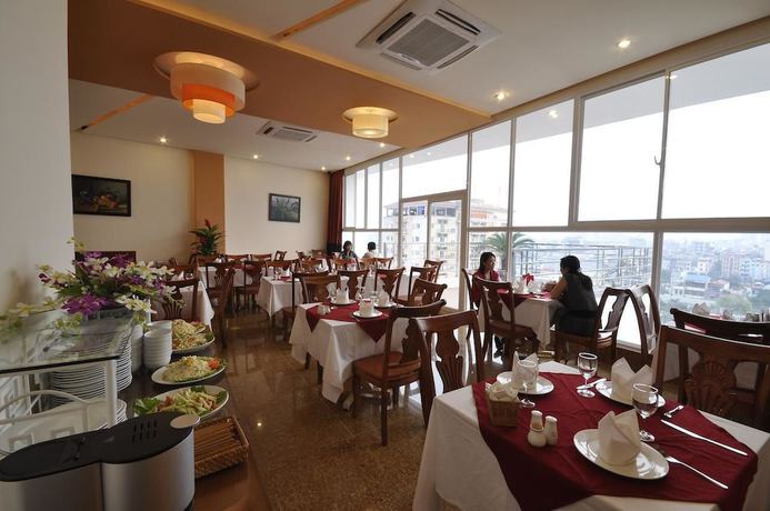 Imagen del bar/restaurante del Hotel Le Grand Hanoi - The Sun. Foto 5