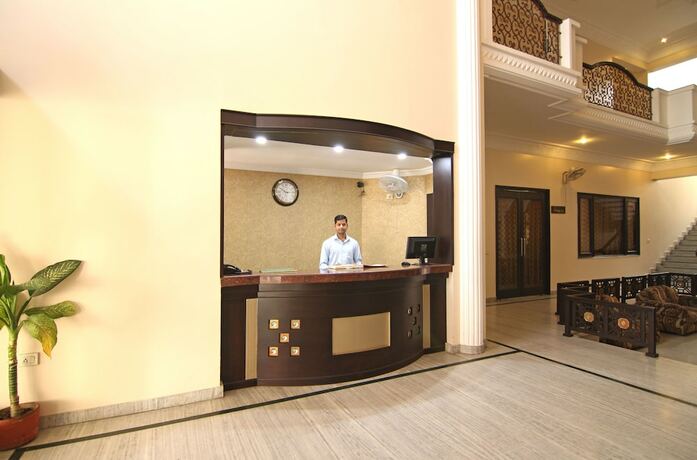 Imagen general del Hotel Le Grand, Haridwar. Foto 9