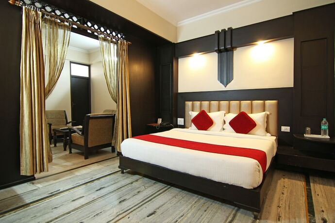 Imagen de la habitación del Hotel Le Grand, Haridwar. Foto 15