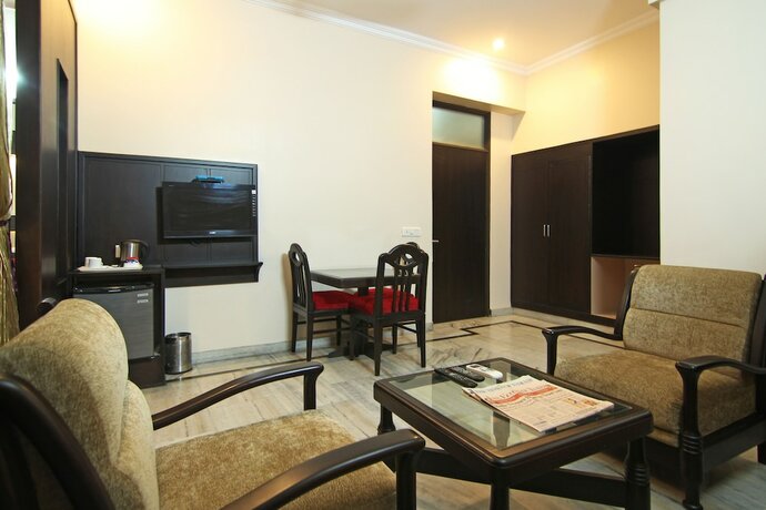 Imagen de la habitación del Hotel Le Grand, Haridwar. Foto 17