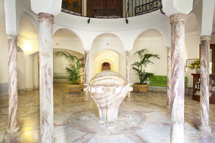 Imagen de los interiores del Hotel Le Grand H&ocirc;tel, Les Bains de Molitg. Foto 15