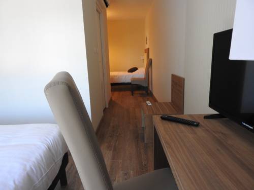 Imagen de la habitación del Hotel Le Grand Hôtel Molière. Foto 13