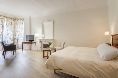 Imagen de la habitación del Hotel Le Grand H&ocirc;tel Thermal. Foto 3