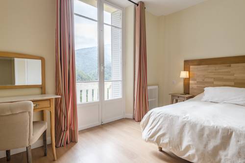 Imagen de la habitación del Hotel Le Grand H&ocirc;tel Thermal. Foto 6