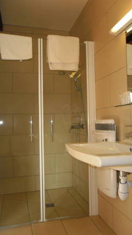 Imagen de la habitación del Hotel Le Grand H&ocirc;tel &agrave; Ussel. Foto 5