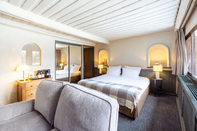 Imagen de la habitación del Hotel Le Grand Hotel Courchevel 1850. Foto 19