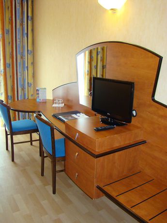 Imagen de la habitación del Hotel Le Grand Hotel, DAX. Foto 11