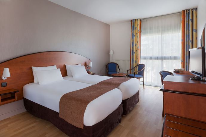 Imagen de la habitación del Hotel Le Grand Hotel, DAX. Foto 13