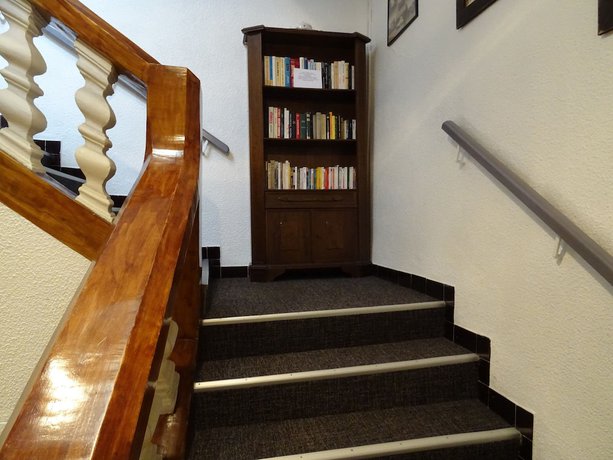 Imagen de los interiores del Hotel Le Grand Hotel. Foto 19