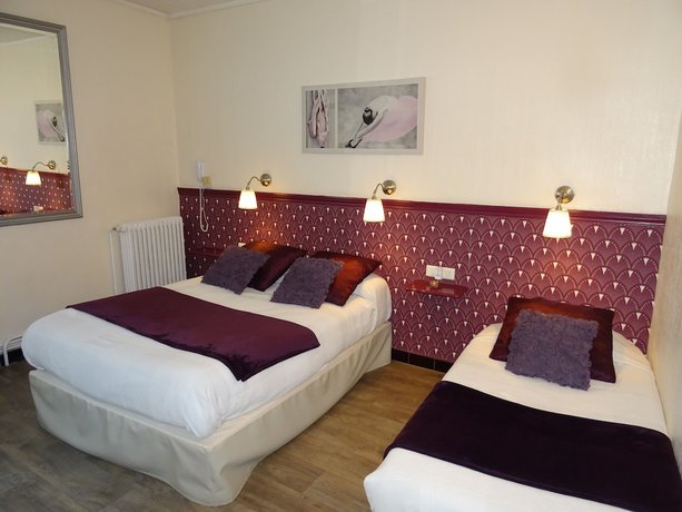 Imagen de la habitación del Hotel Le Grand Hotel. Foto 9