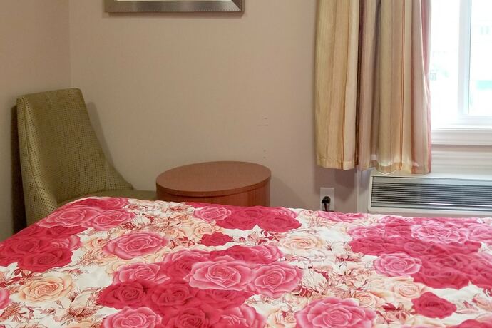 Imagen general del Hotel Le Grand Kent Motel. Foto 17