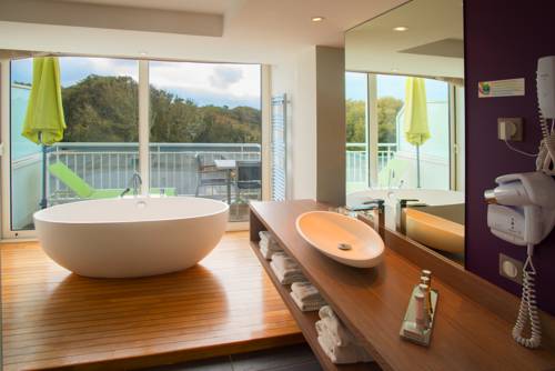 Imagen de la habitación del Hotel Le Grand Large. Foto 7