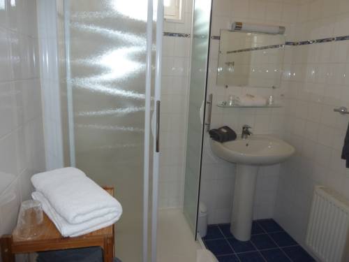 Imagen de la habitación del Hotel Le Grand Large. Foto 10