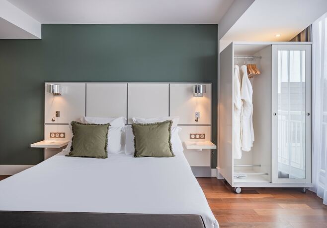 Imagen de la habitación del Hotel Le Grand Large. Foto 18