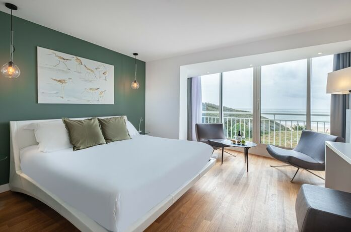 Imagen de la habitación del Hotel Le Grand Large. Foto 20