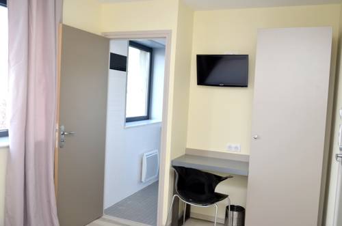 Imagen de la habitación del Hotel Le Grand, Maubeuge. Foto 9