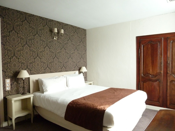 Imagen de la habitación del Hotel Le Grand Monarque, Azay Le Rideau. Foto 5
