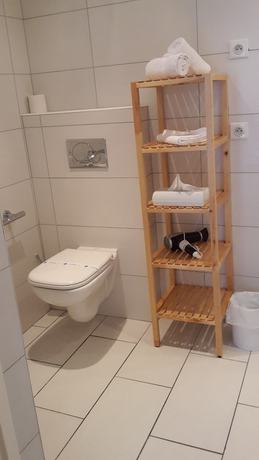 Imagen de la habitación del Hotel Le Grand Pavois, LE LAVANDOU. Foto 10